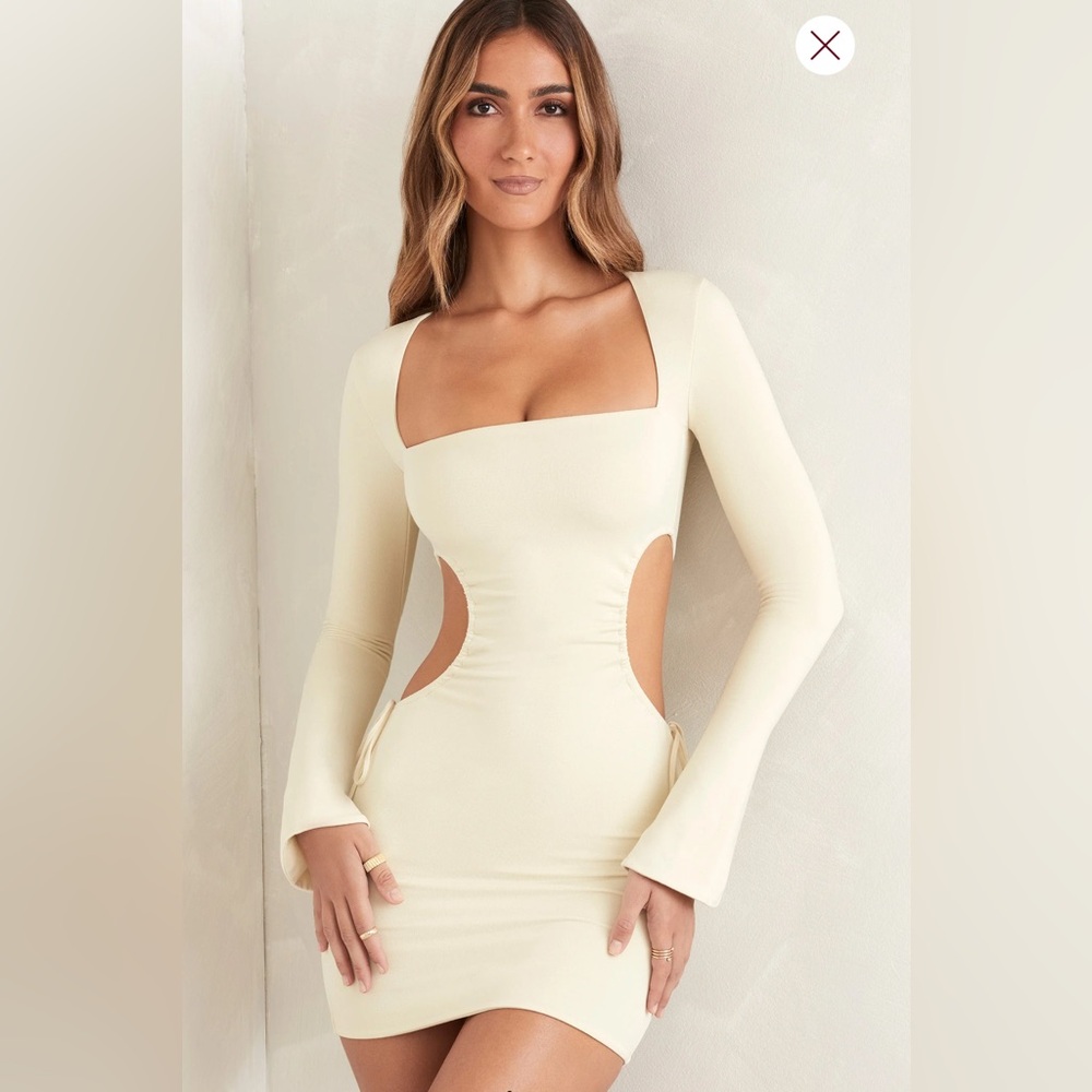 Oh Polly Long sleeve cutout mini dress